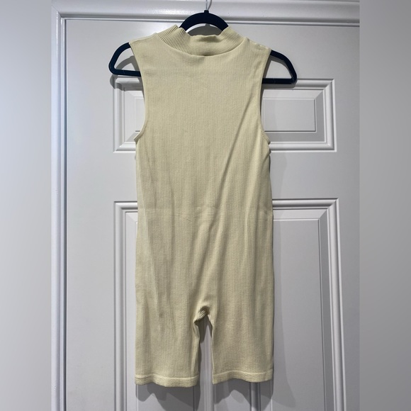 ZARA SEAMLESS BODYSUIT - Picture 3 of 4